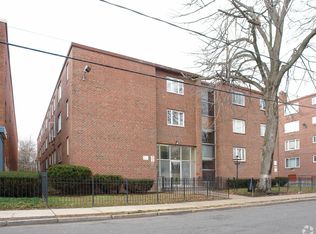 57 Huntington St APT 3B, Hartford, CT 06105