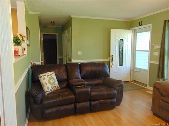 4th image of 2070 Bost St