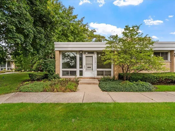 1551 Chateaufort Pl, Detroit, MI 48207