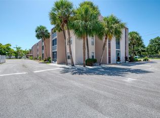 519 Albee Farm Rd APT 212, Venice, FL 34285