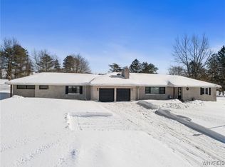 3561 Dutch Hollow Rd, Strykersville, NY 14145