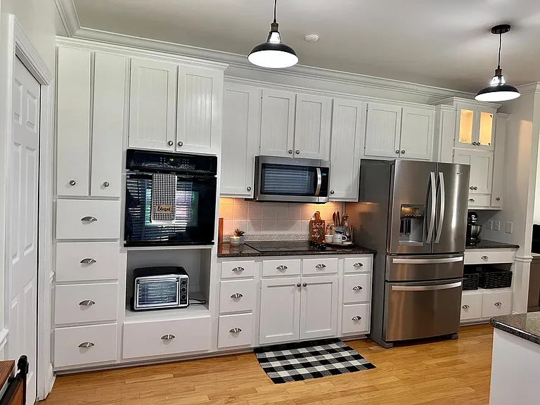 360 Indian Hills Dr — Photo 7