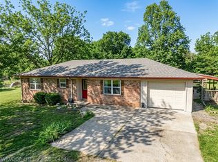 333 Powell Ln, Cedarville, AR 72932