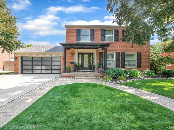 1920 Hawthorne St, Dearborn, MI 48128