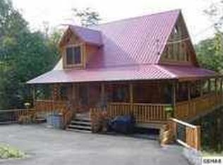 208 Buena Vista Dr, Pigeon Forge, TN 37876