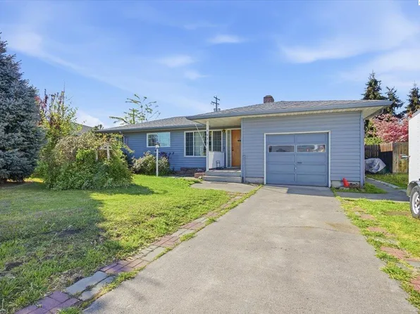 1932 W Ruby St, Pasco, WA 99301