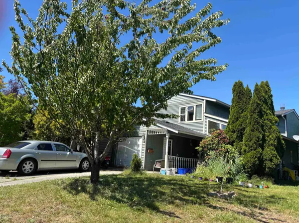 2263 Willoughby Way, Langley, BC V2Y 1B9