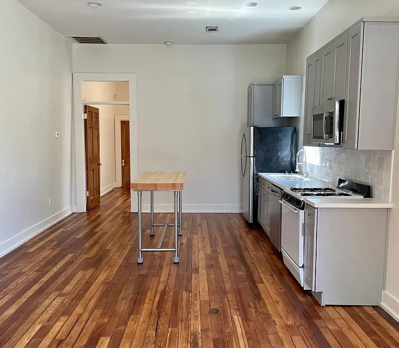 1 bed, $1,150 — Photo 2