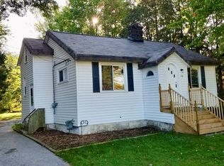 1108 S Mill Iron Rd, Muskegon, MI 49442