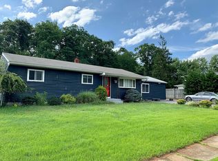83 Western Dr, Howell, NJ 07731
