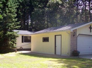 N8662 Blue Mountain Rd, Ogdensburg, WI 54962