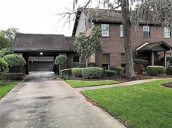 1st image of 55 Oak Hollow Cir