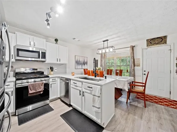 2575 Kentshire Way, Lawrenceville, GA 30044