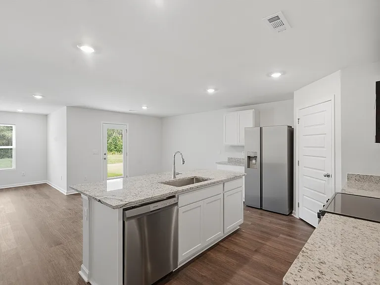 9919 Sequoyah Cove Dr SE — Photo 12