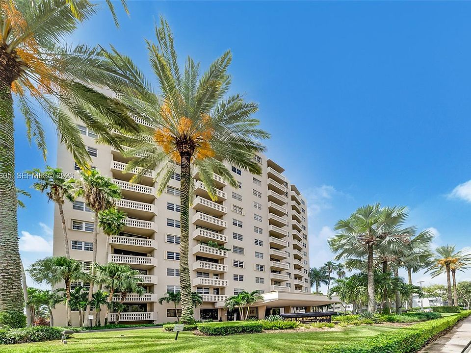 1st image of 90 Edgewater Dr APT 501