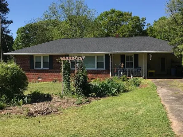 379 Milton Ave, Alpharetta, GA 30009