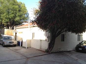 2nd image of 126 W Mission St