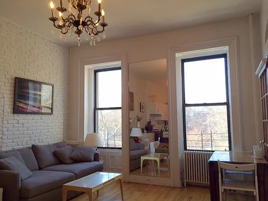 Rented by Spark Properties | media 13