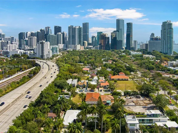 30 SW 21st Rd, Miami, FL 33129