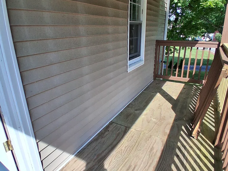 16 Poland St #2 — Photo 1