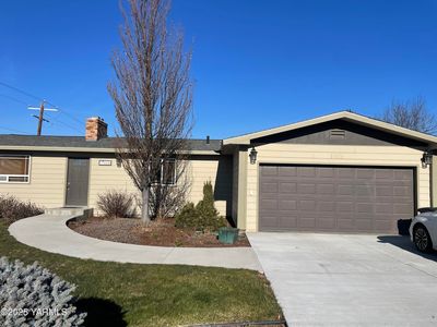 1236 Cherry Ave, Sunnyside, WA, 98944