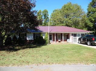 411 Sarah St, Summersville, WV 26651