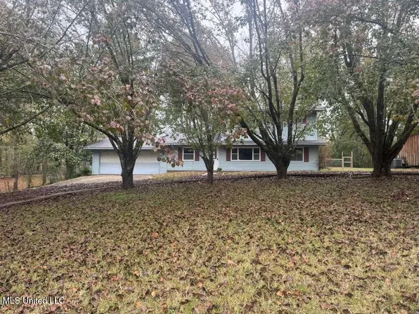 307 E Dewey Camp Dr, Florence, MS 39073