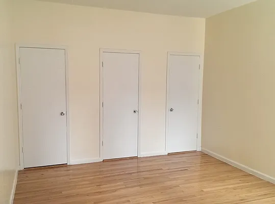 Rented by Bohemia Realty Group | media 14