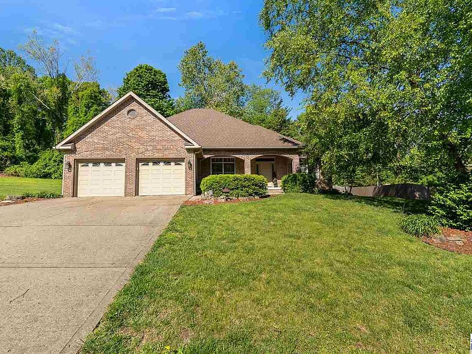 1st image of 2545 Eisenhower Ln