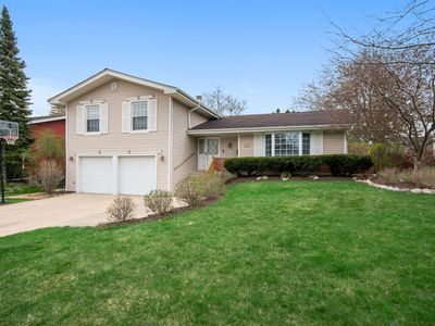 21W641 Buckingham Rd, Glen Ellyn, IL, 60137