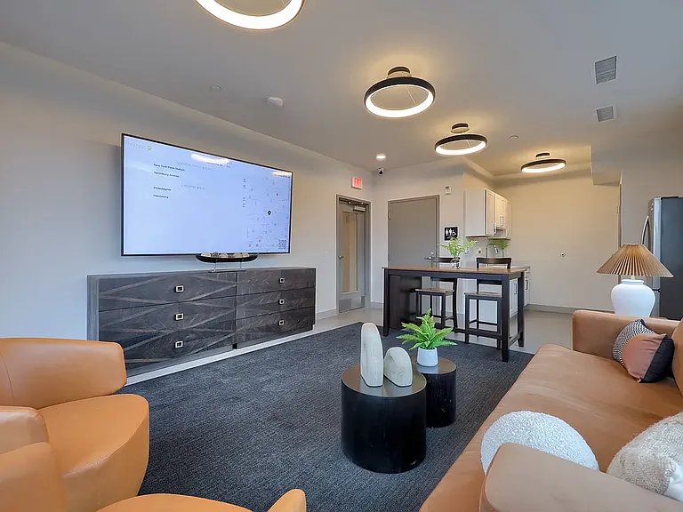 Gallery 118 — Photo 44