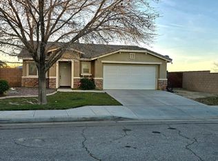 45759 Palm Ln, Lancaster, CA 93535