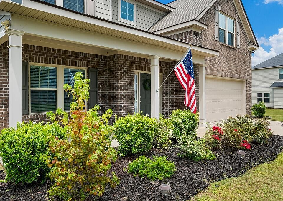 1st image of 314 Red Oak Pl