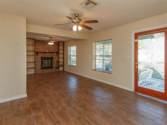 3rd image of 1307 Park Ave