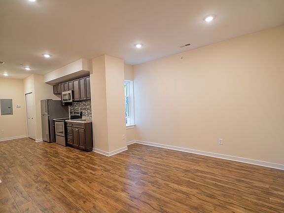 2nd image of 3858 W Girard Ave APT 3