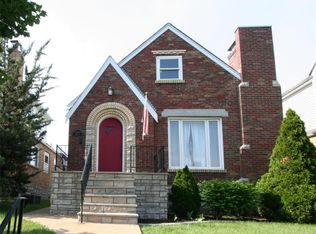 5704 Tholozan Ave, Saint Louis, MO 63109