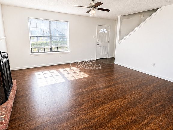 3rd image of 216 Appaloosa Dr