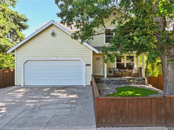 315 W 13th St, The Dalles, OR 97058