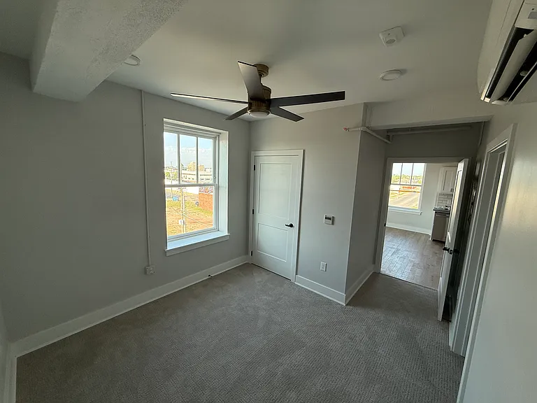 501 N Main St #408 — Photo 6