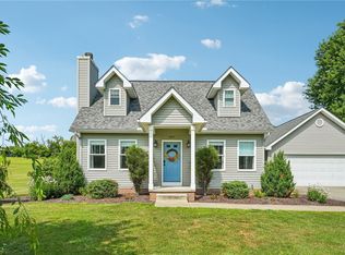 2412 S Jefferson St, New Castle, PA 16102