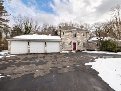 35 Oak Ln, Rochester, NY, 14610