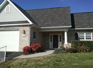 111 Cranberry Ct, Winchester, VA 22602