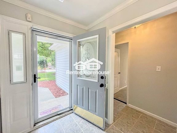 2nd image of 1089 Oakton Mews