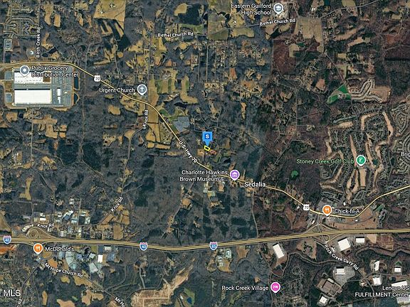 4th image of 906 Rock Hurst Drive