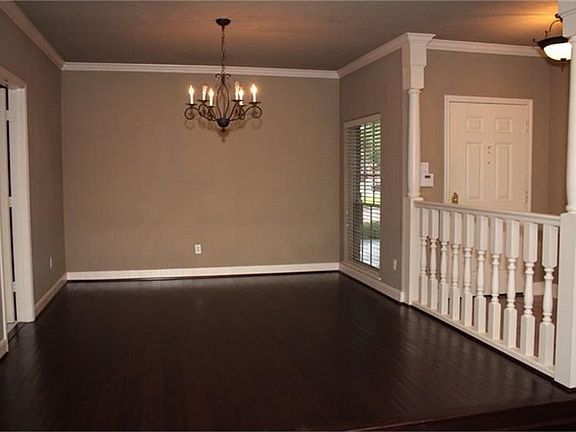 3rd image of 11618 Taos Ln