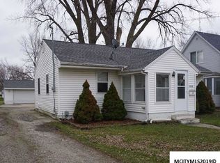 1019 N Taylor Ave, Mason City, IA 50401