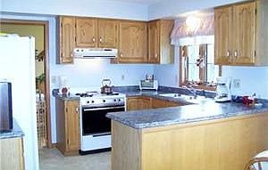 5th image of 398 Carrollwood Dr