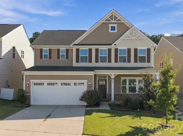 202 Tetcott St, Mooresville, NC 28115
