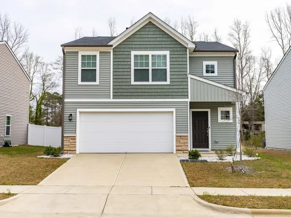 868 Bellewood Gardens Dr, Angier, NC 27501