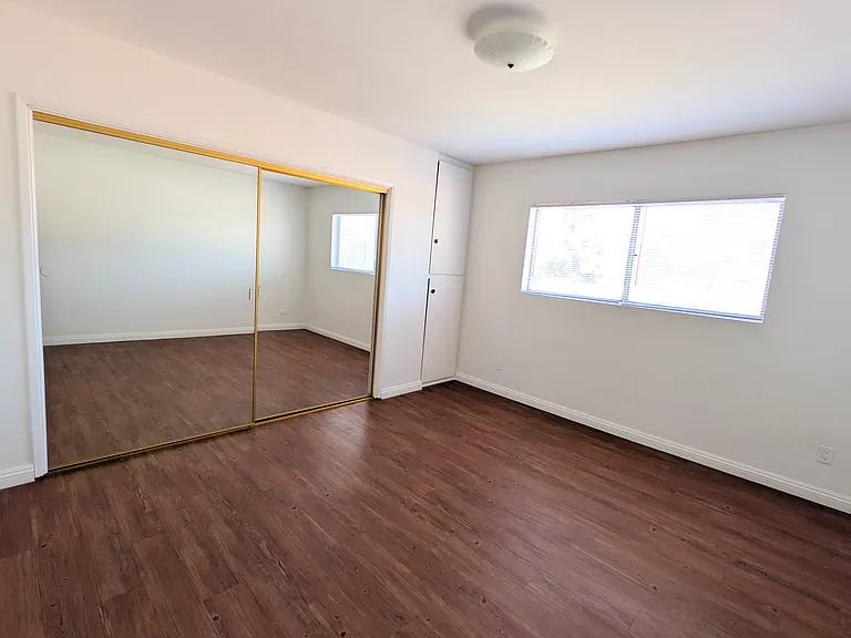 508 N Kenmore Ave #15 — Photo 7